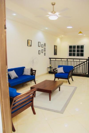 Contemporary Solar Powered 4 Bedroom House with Security Cameras